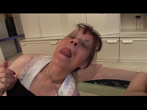 ❤️ Dos abuelas y un abuelo hacen un trío ❌ Porno en es.xxx-wow-net.ru ❌️